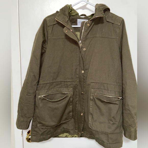 Army Green Jacket - Picture 3 of 4